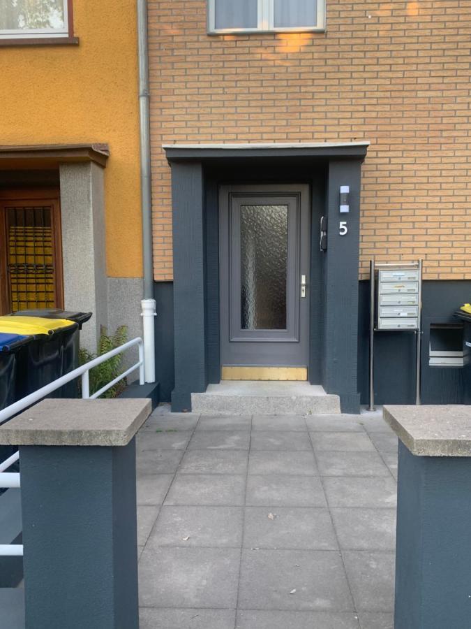 City Apartments Am Rhein Бонн Экстерьер фото