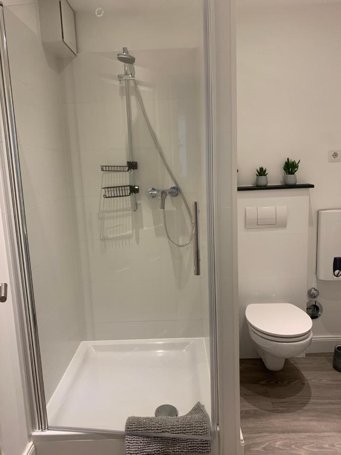 City Apartments Am Rhein Бонн Экстерьер фото