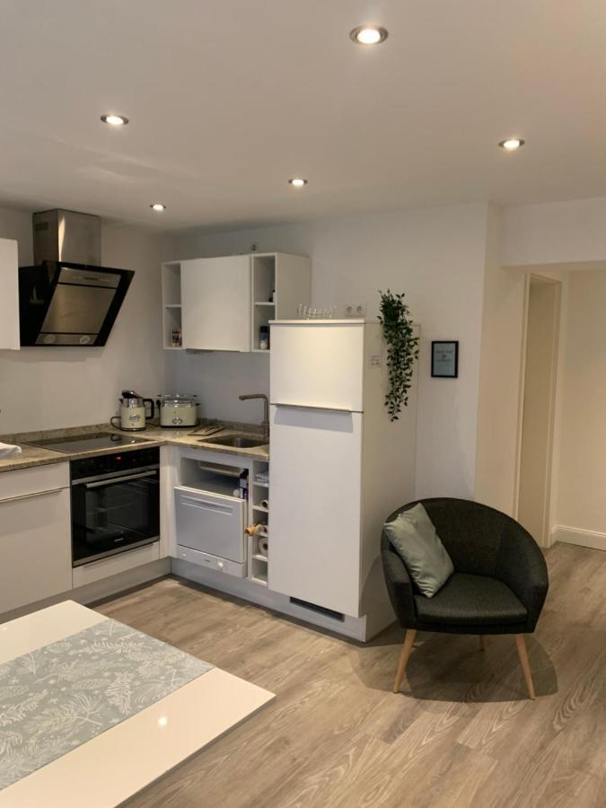 City Apartments Am Rhein Бонн Экстерьер фото